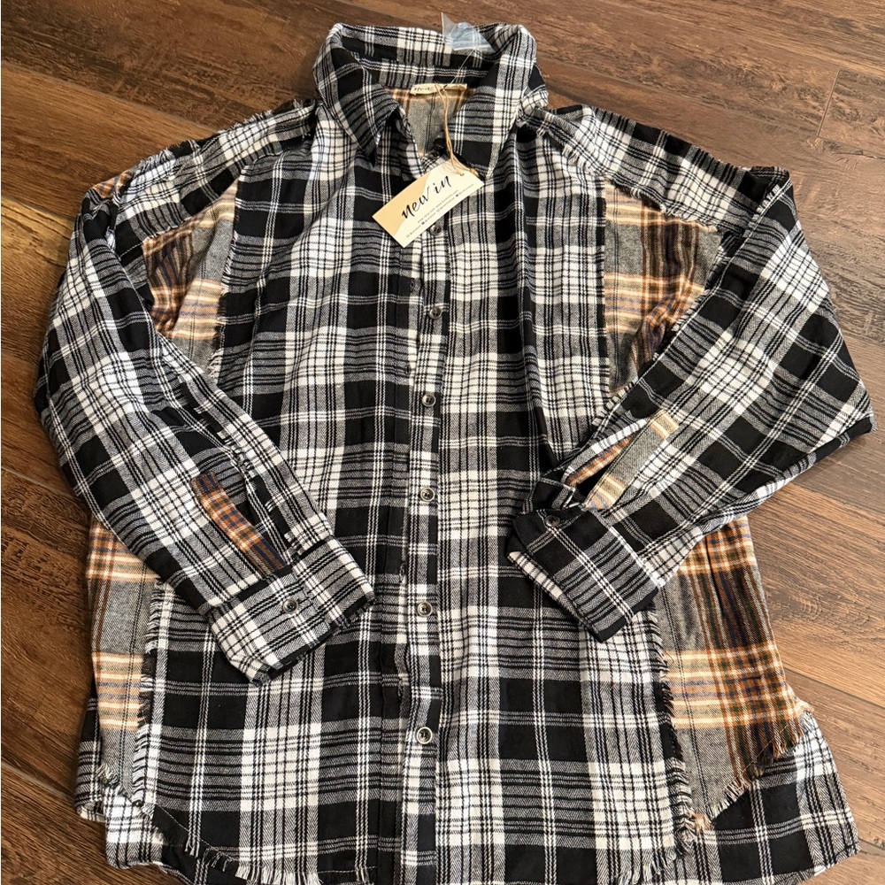 Plaid Button-Up Shirt - Black and Brown